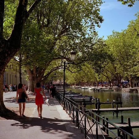 Hyper Center 100m From The Lake! Lägenhet Annecy