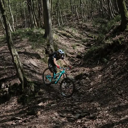 Hyper Center 100m From The Lake! アパート *