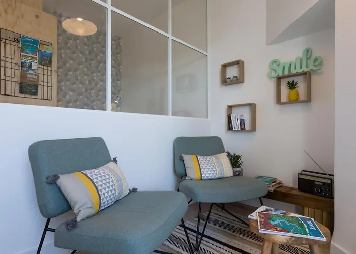 アパート Hyper Center 100m From The Lake! *