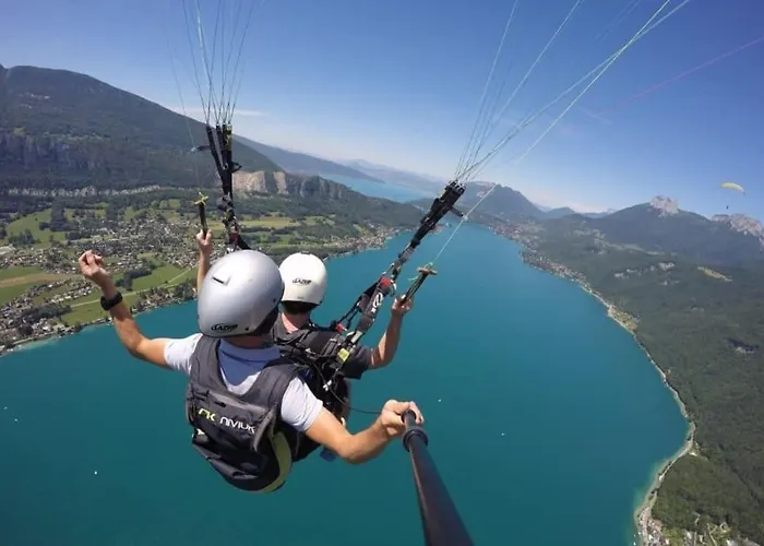 Hyper Center 100m From The Lake! アパート *